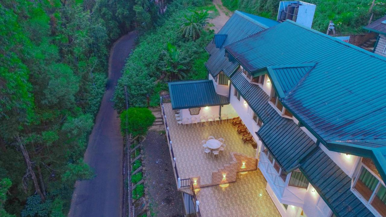 Blue Moon Residency Hotel Nuwara Eliya Exterior foto