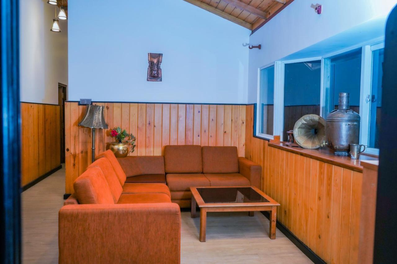 Blue Moon Residency Hotel Nuwara Eliya Exterior foto