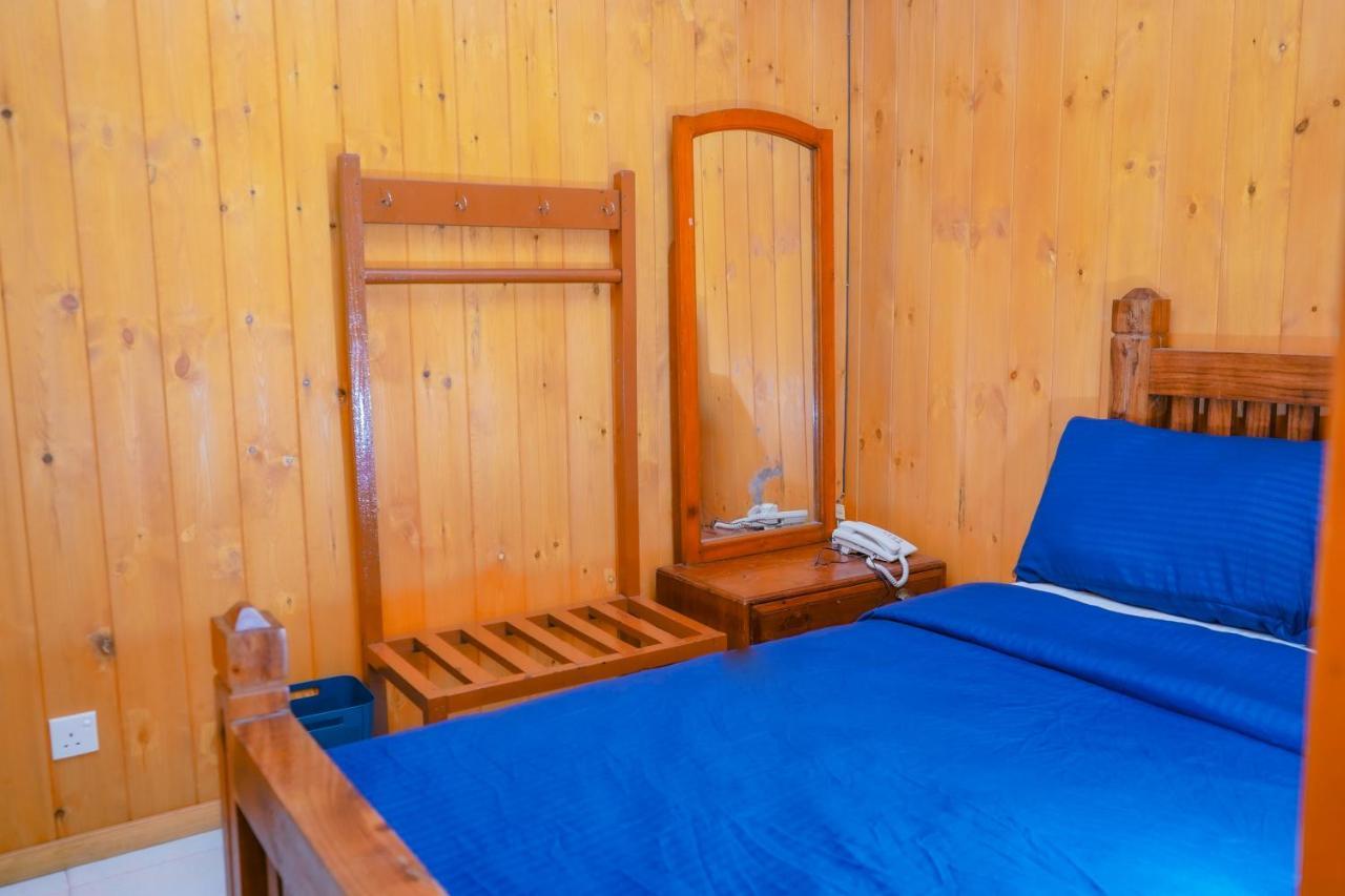 Blue Moon Residency Hotel Nuwara Eliya Exterior foto