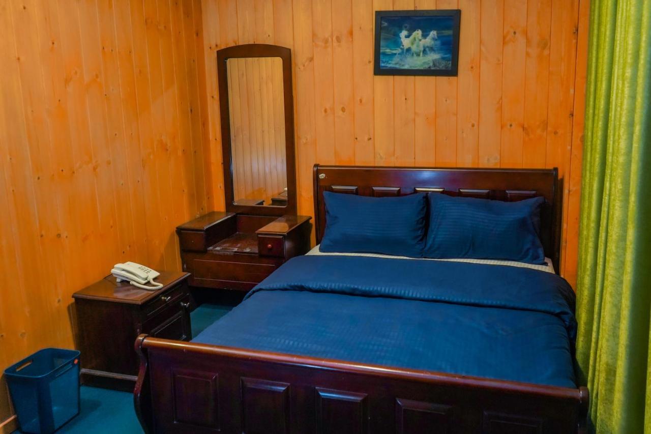 Blue Moon Residency Hotel Nuwara Eliya Exterior foto