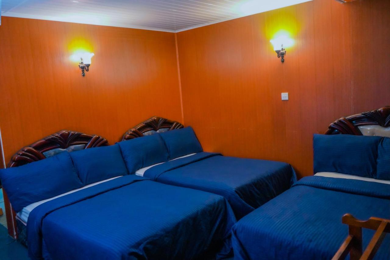 Blue Moon Residency Hotel Nuwara Eliya Exterior foto