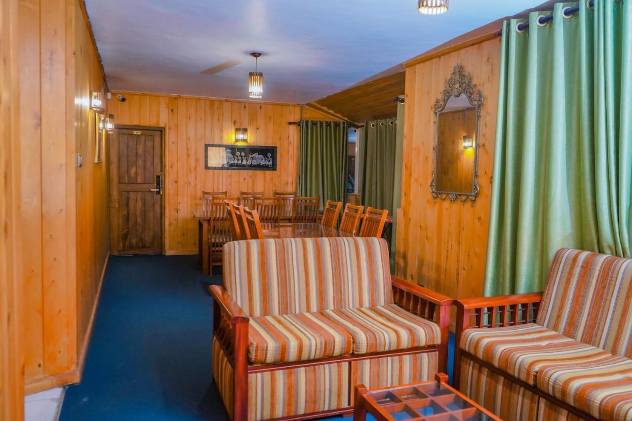 Blue Moon Residency Hotel Nuwara Eliya Exterior foto