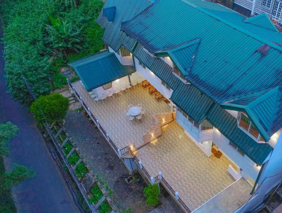 Blue Moon Residency Hotel Nuwara Eliya Exterior foto